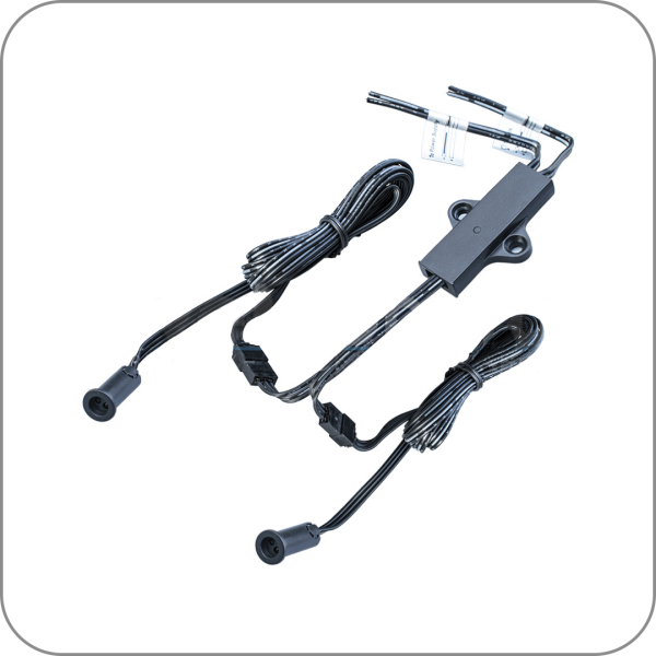 Выключатель ИК открывания двери с 2-мя сенсорами Врезной (Выключатель ИК от открывания двери с 2-мя сенсорами, 2 м, 250 W  арт. Q-4543 код 08.112.03.250)