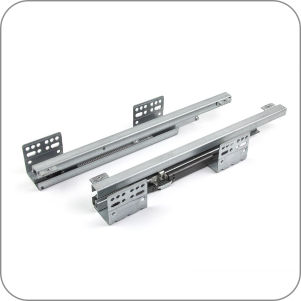 Посудосушитель на скрытых направляющих с доводчиком, крепл. на фасад (600, Сталь арт. Q-0032 код 3-0031)